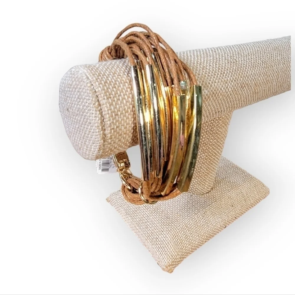 NEW New York and Company Leatherette and Gold tone Metal Bracelet